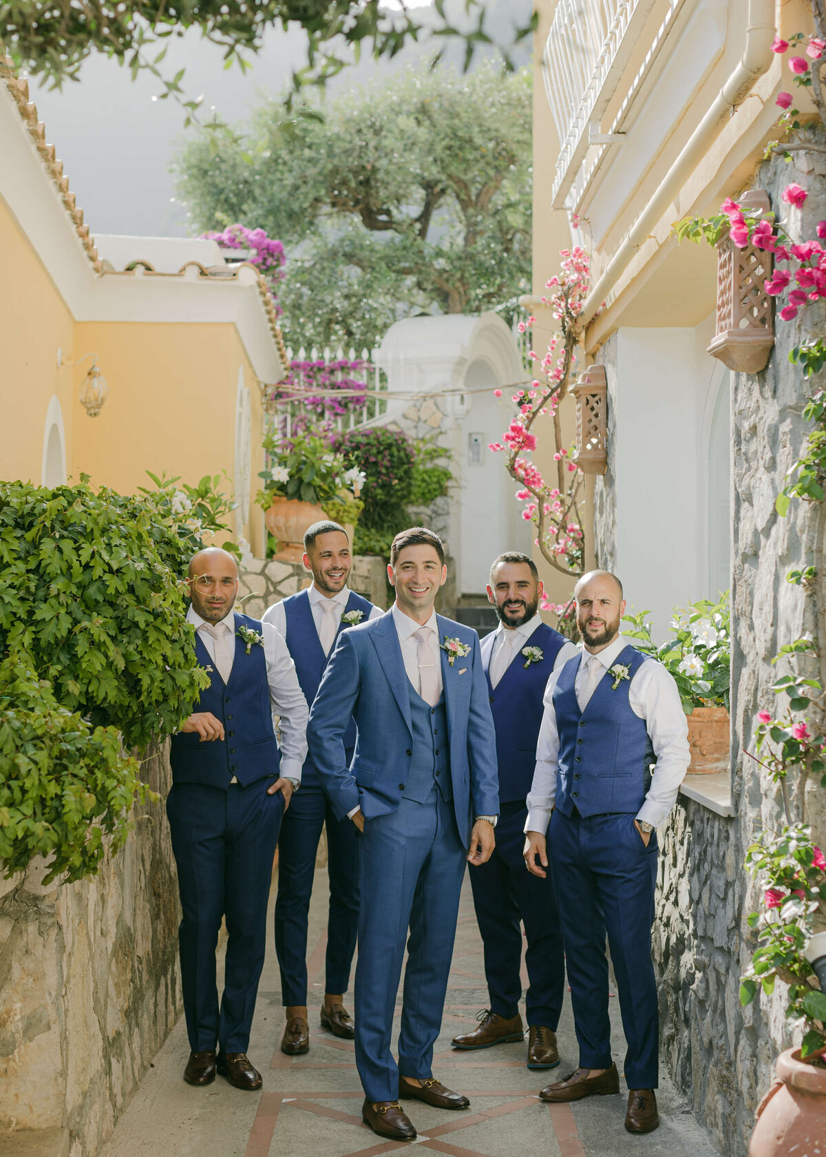 chloe-winstanley-italian-wedding-positano-hotel-marincanto-groomsmen