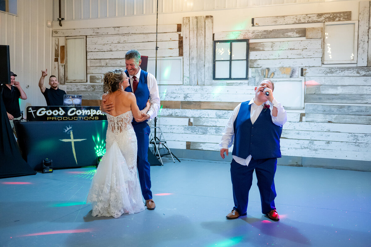 Detroit-wedding-Photographer-208