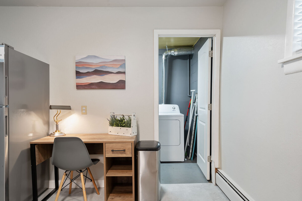 Cozy-carriage-house-unit-B_17