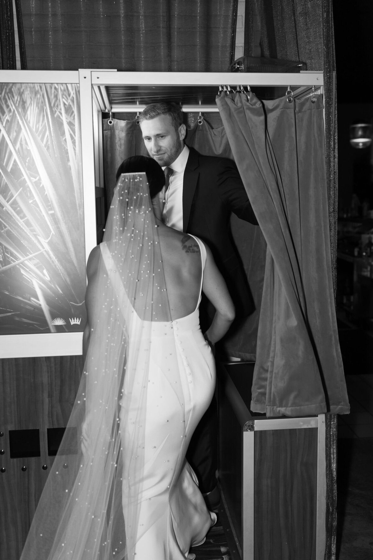 NYC  Bride + Groom Portrait by Lisa Blanche Photography