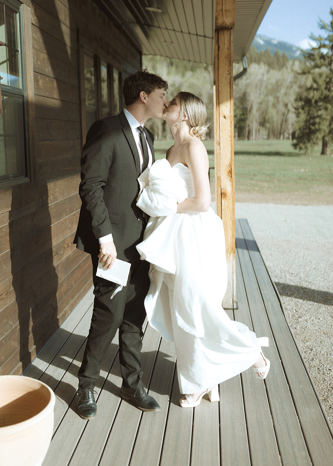 couple-walking-outdoor-ceremony