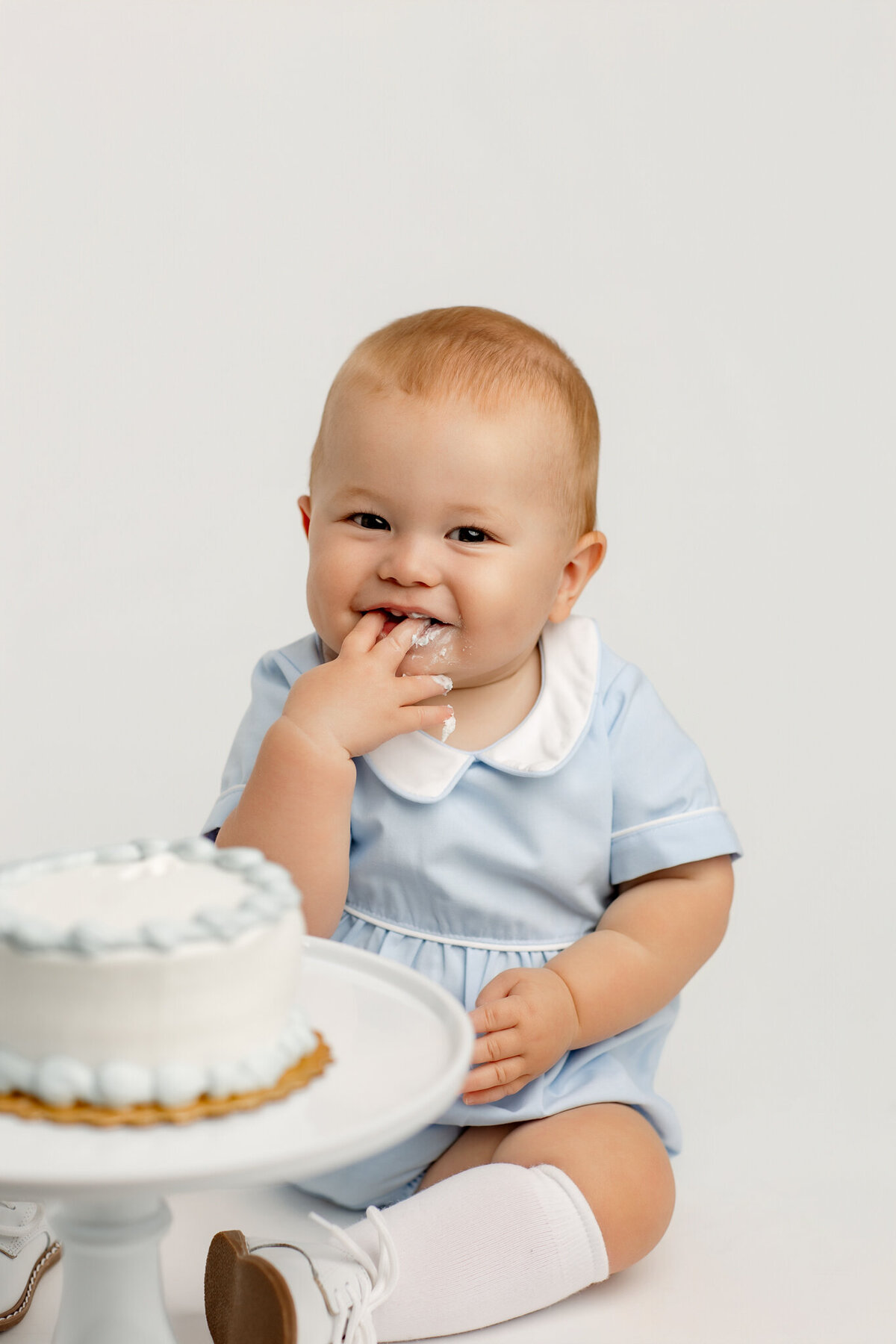 Cave Springs cake smash photographer, cake smash photography near me, NWA cake smash photos