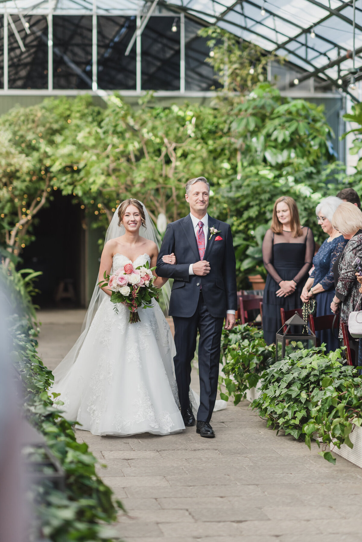 BLUSH AND BLACK SPRING PLANTERRA CONSERVATORY WEDDING IN WEST BLOOMFIELD, MICHIGAN PROVIDED BY KARI DAWSON, TOP-RATED DETROIT WEDING PHOTOGRAPHER, AND HER TEAM66