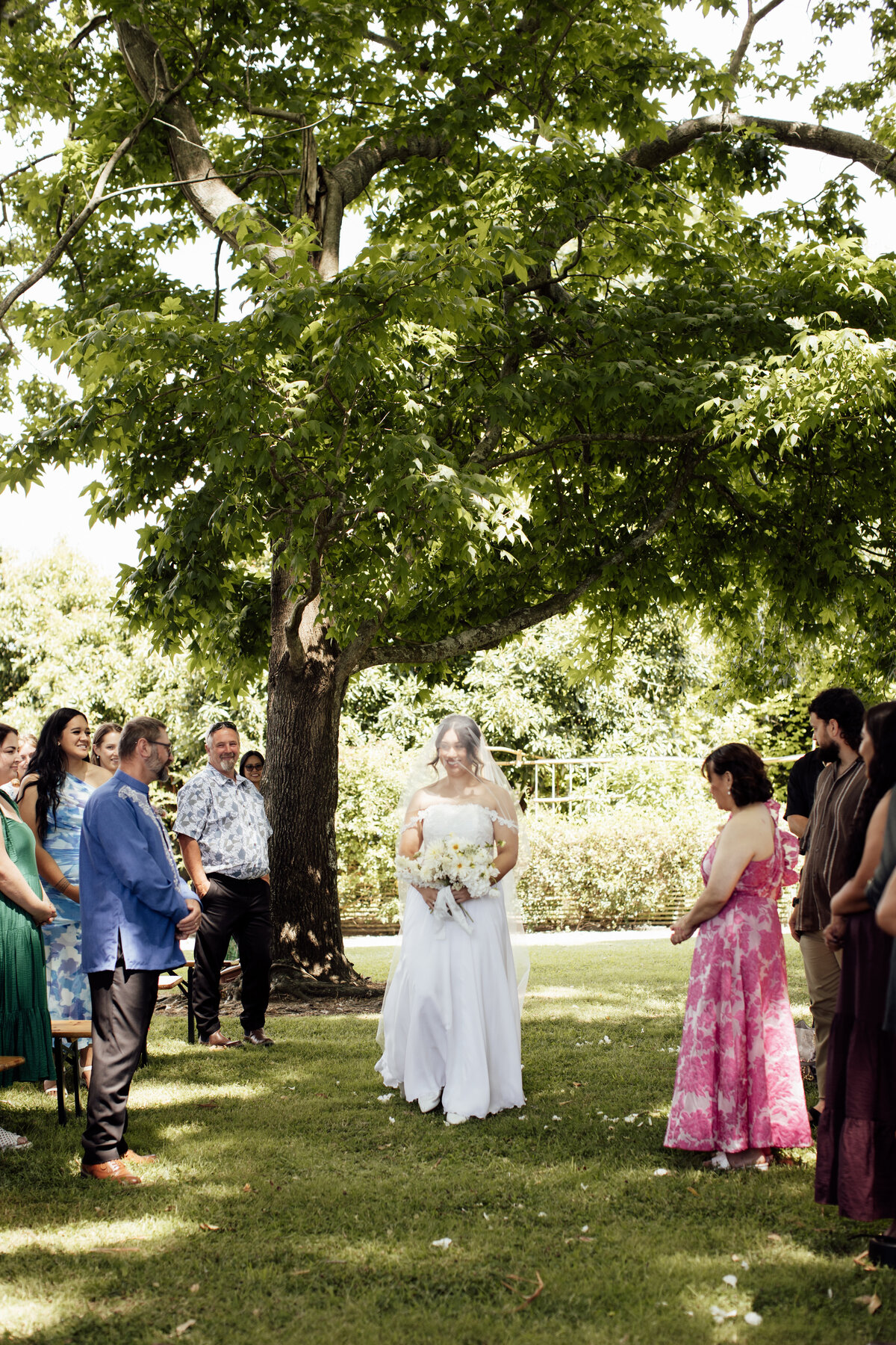 SNEAK PEEKS-2097