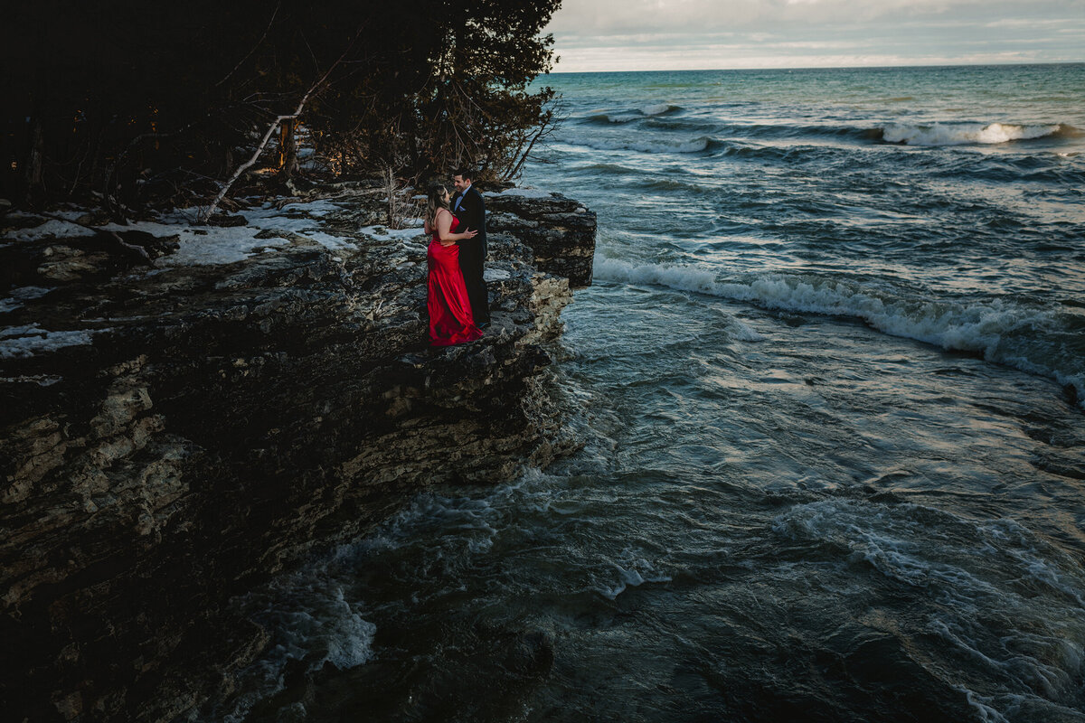 Door county engagement session.