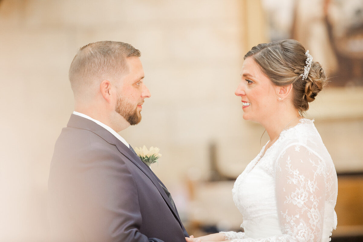 catholic-wedding-fall-indianapolis-indiana-st-marys-catholic-church-14