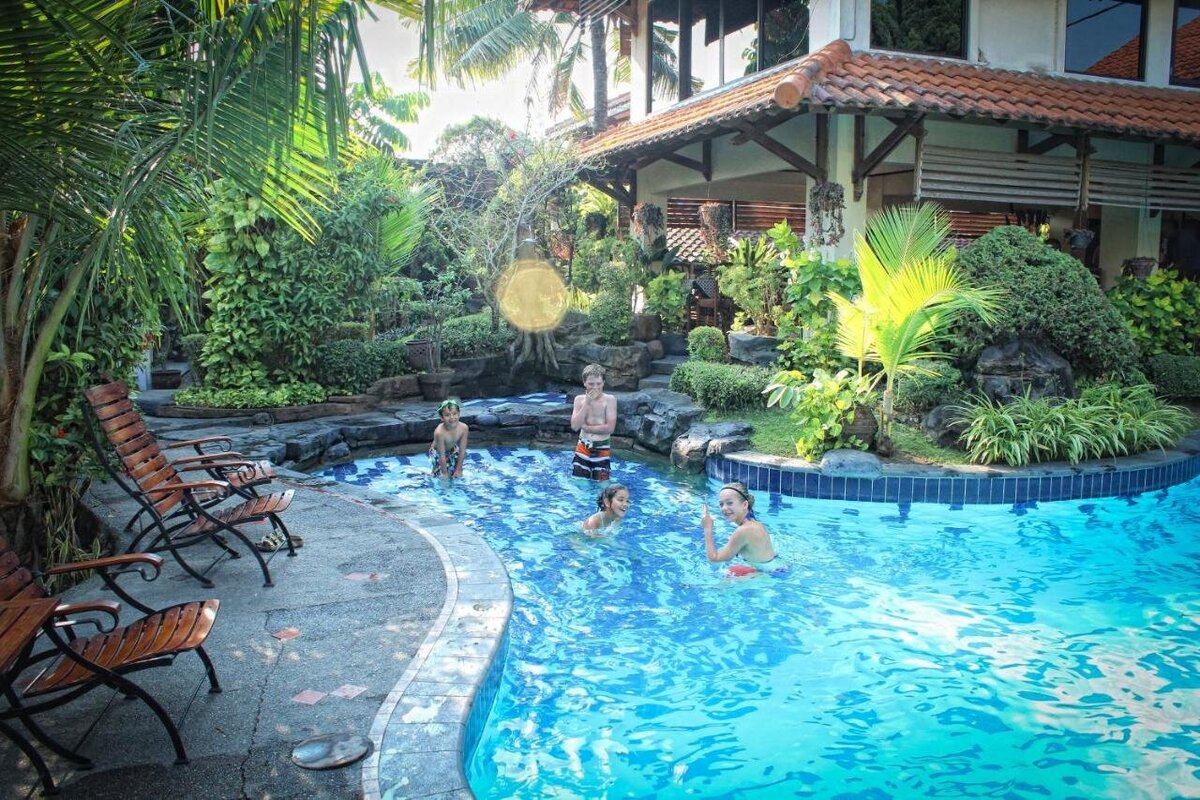 Java-Yogyakarta-Duta-Garden-boutique-zwembad