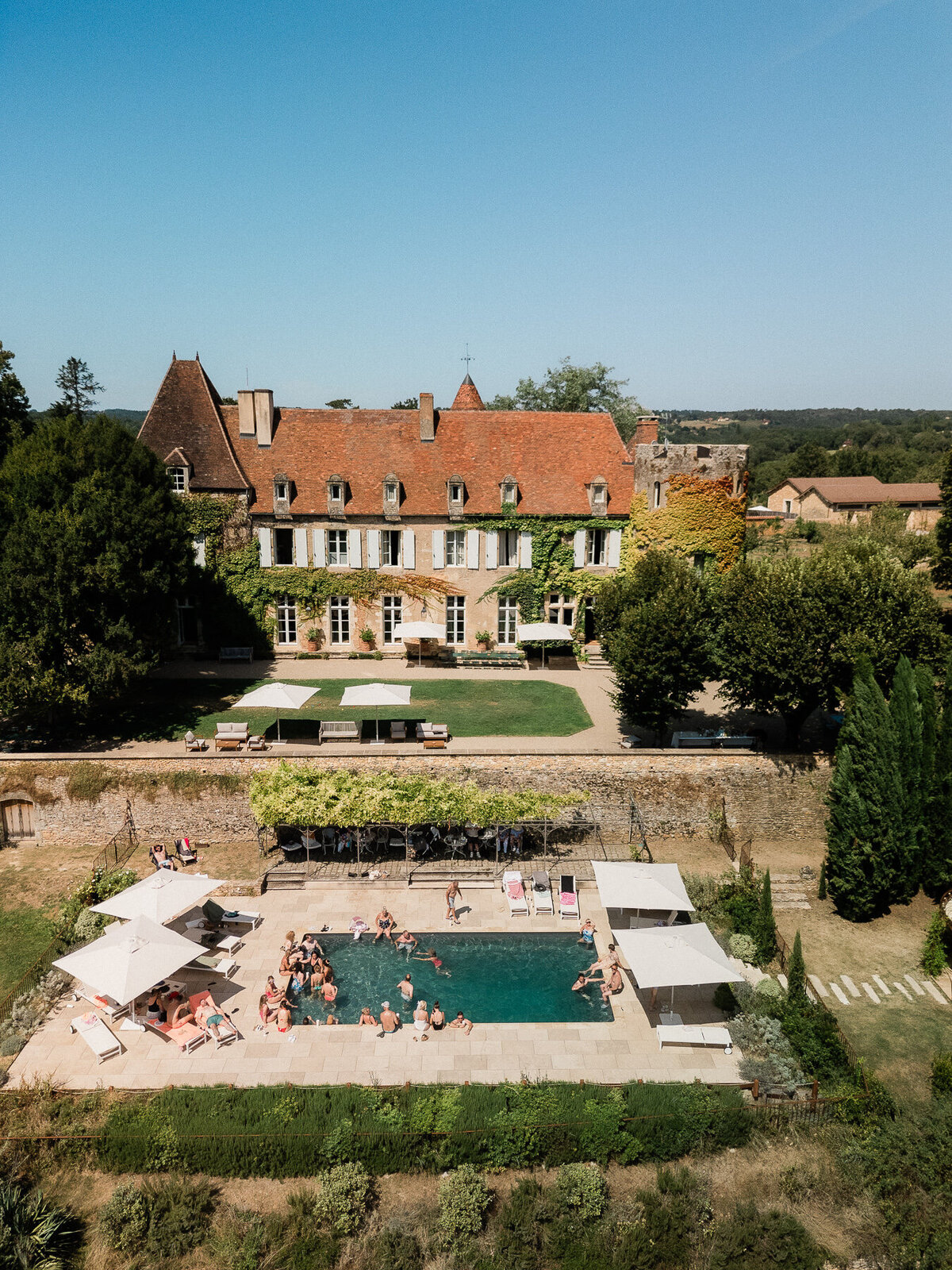 Modern_Chic_Chateau_Valouze_Destination_Wedding_Photographer-135
