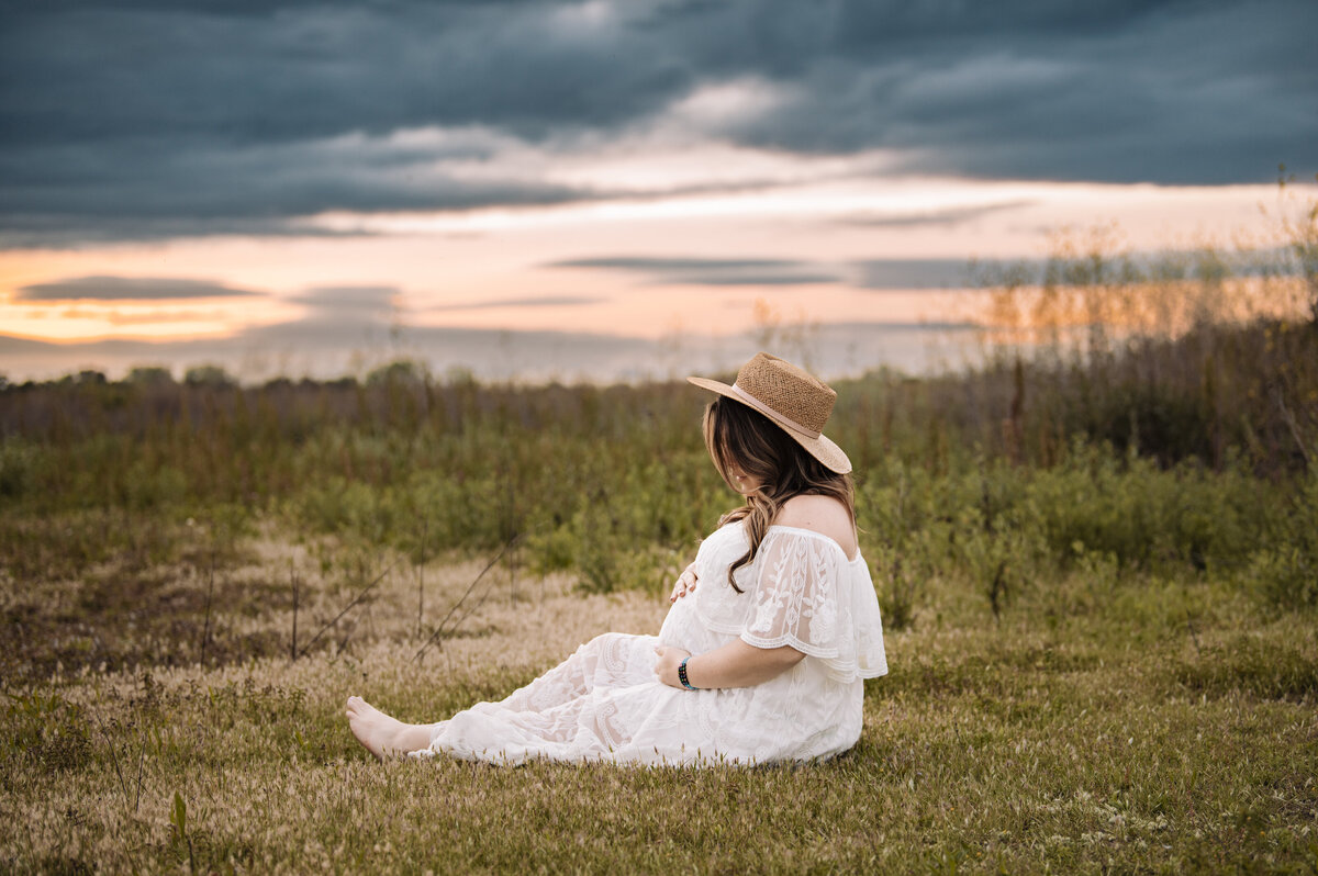 Elk Grove Maternity Photographer