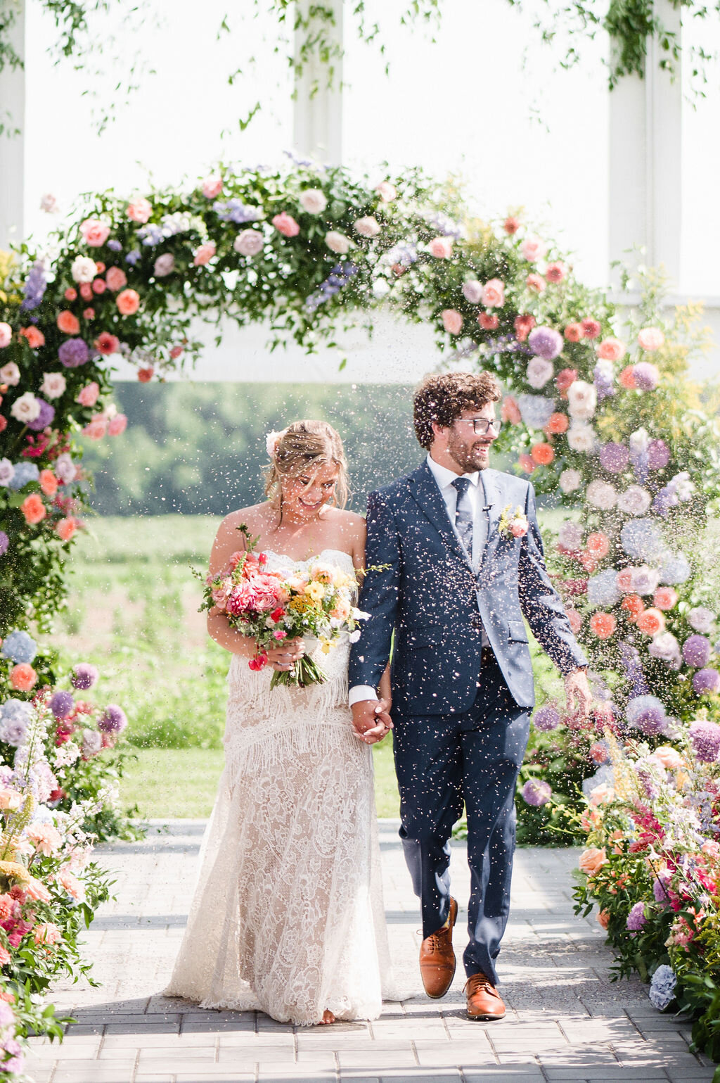 Etre Farms Colorful Summer Wedding in SoutWest Michigan_2