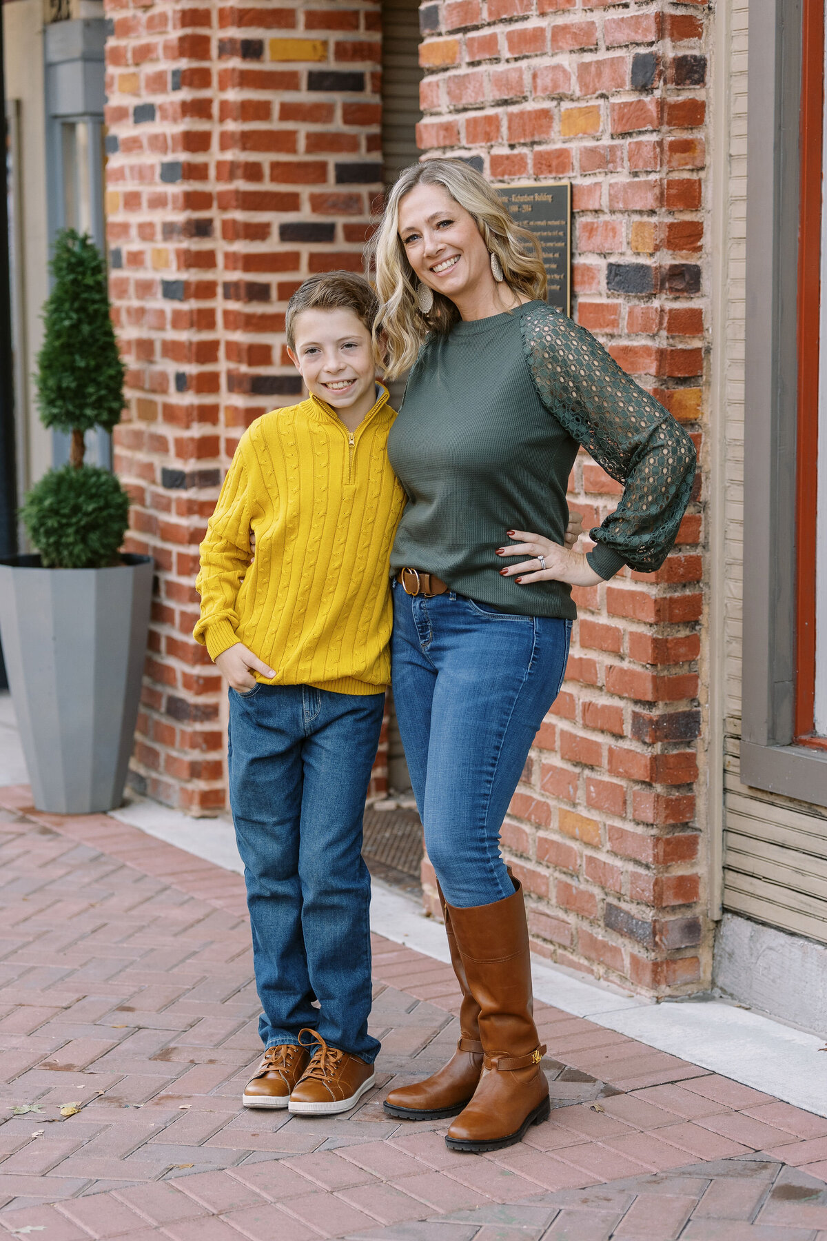 27-downtown-north-texas-family-session