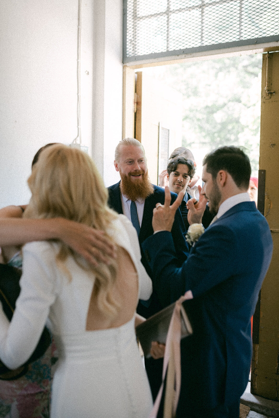 documentary wedding photo of the wedding reception by photographer Hannika Gabrielsson