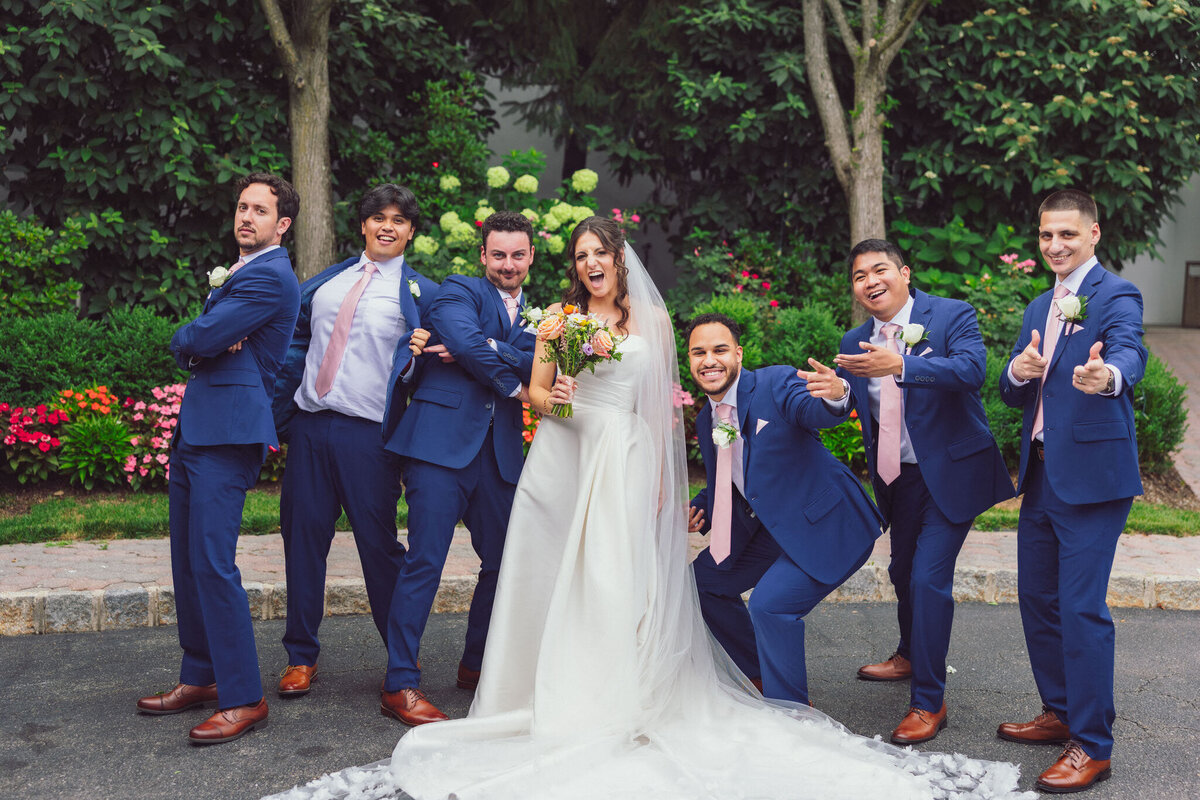 250802-Lauren&Nicholas-BrooklakeCountryClub-Wedding-FlorhamPark-NJ-Previews-Web-109
