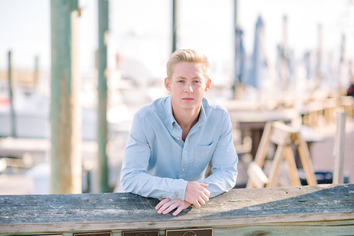 Charleston High School Senior Portrait Photographer. Charleston Senior Pictures by Pasha Belman Photography