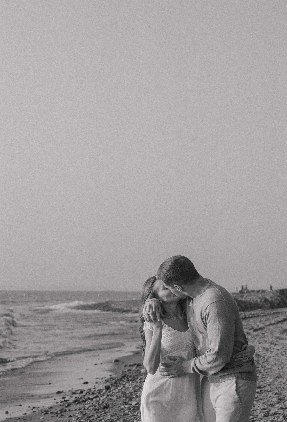 buffalo-engagement-photographer-blake-and-sadie-beach.9