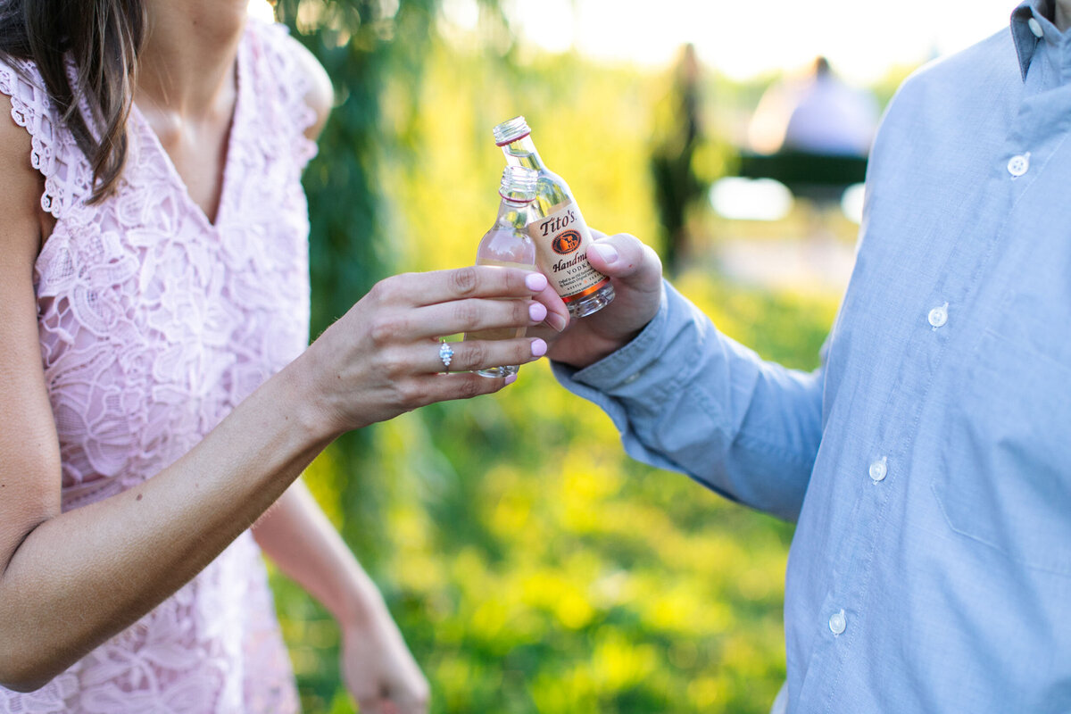 candid-boston-engagement-photographer-zev-fisher108