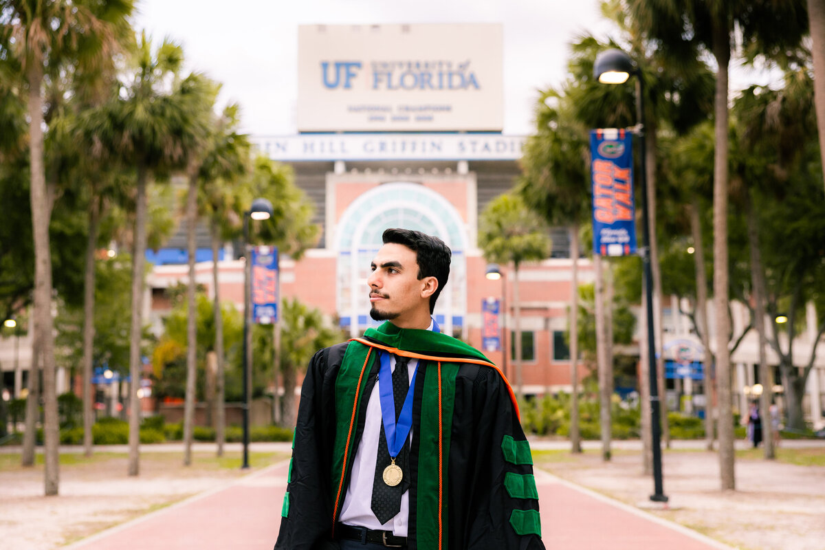 LithNasifMyHusbandGradPics (50 of 80)