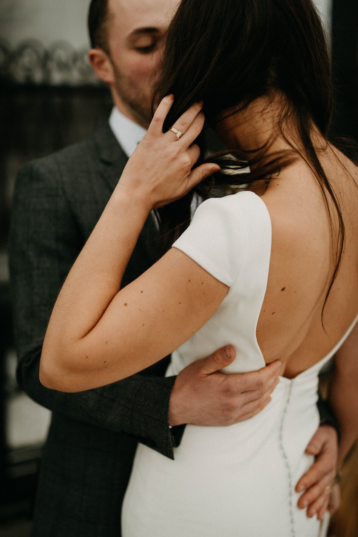 Revel Ash Studio - Winter Wedding - Classic Contemporary-2
