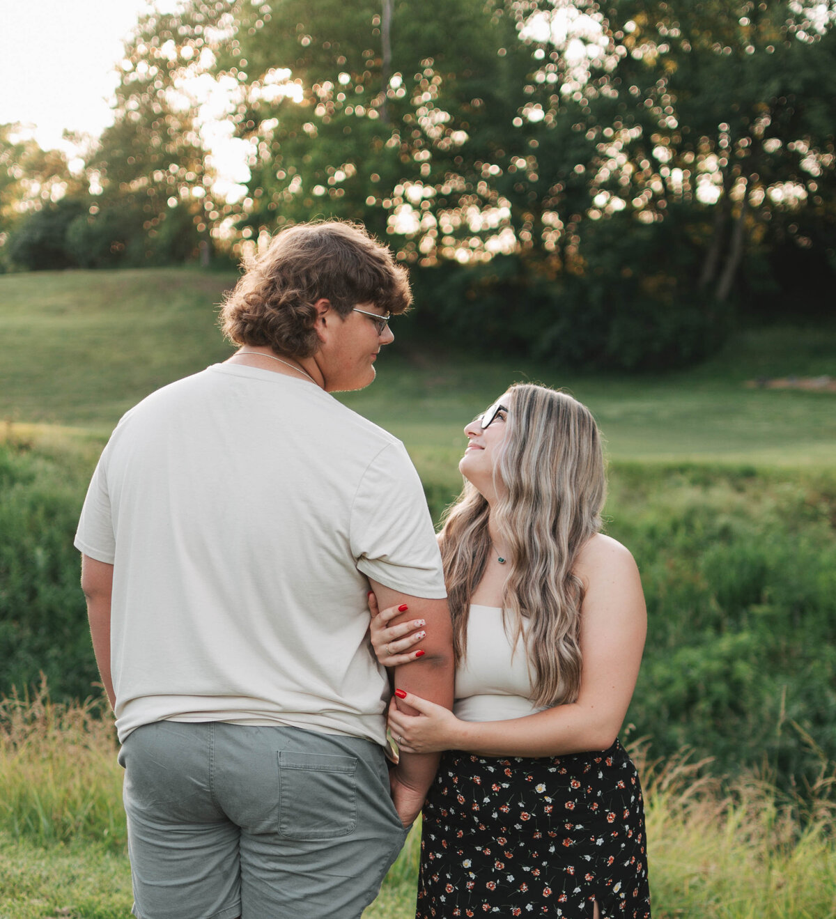 Taylor Elizabeth Photography Weddings and Lifetyle Photographer in Indiana Couples Photo 4