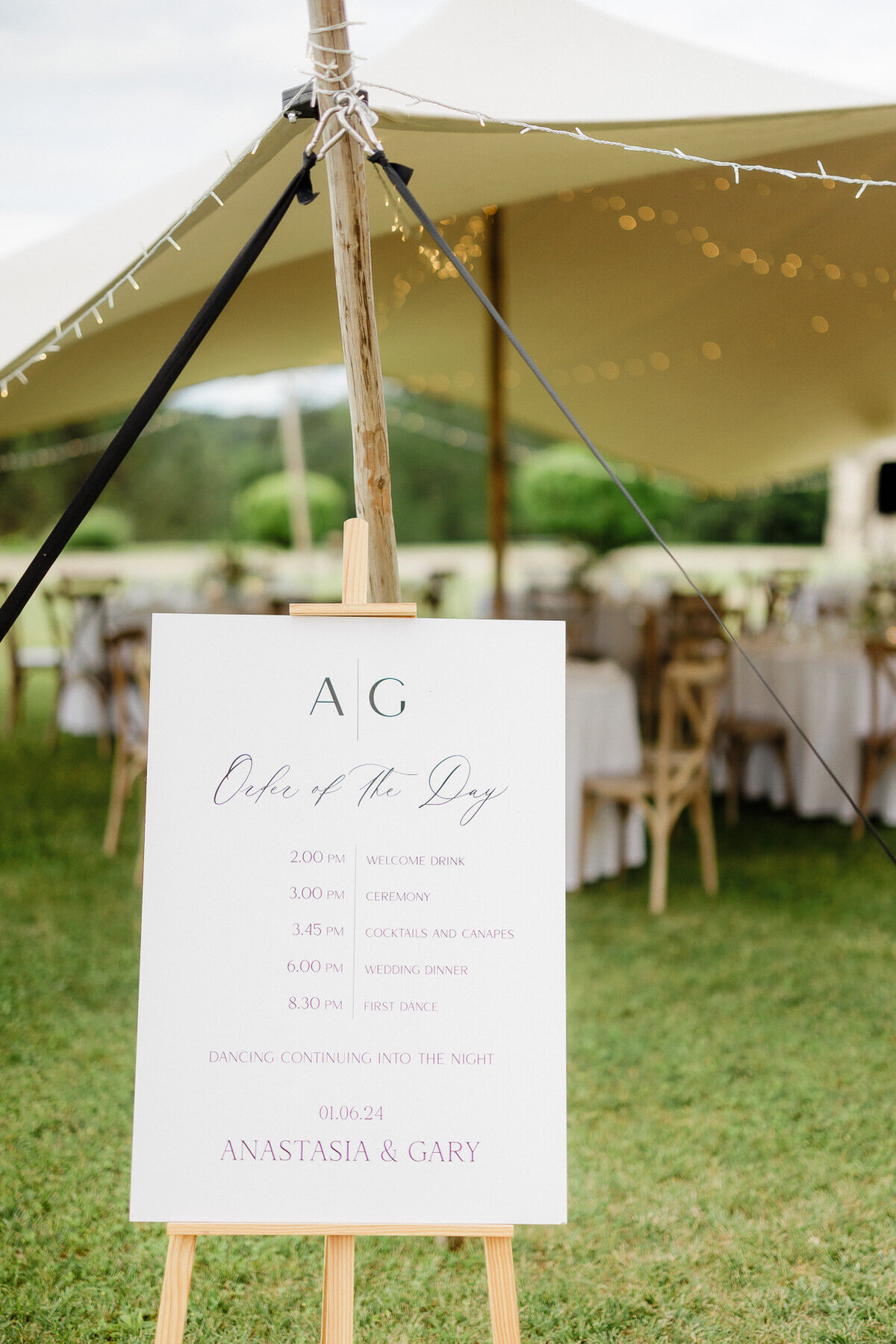 Modern_Chic_Chateau_Valouze_Destination_Wedding_Photographer-93