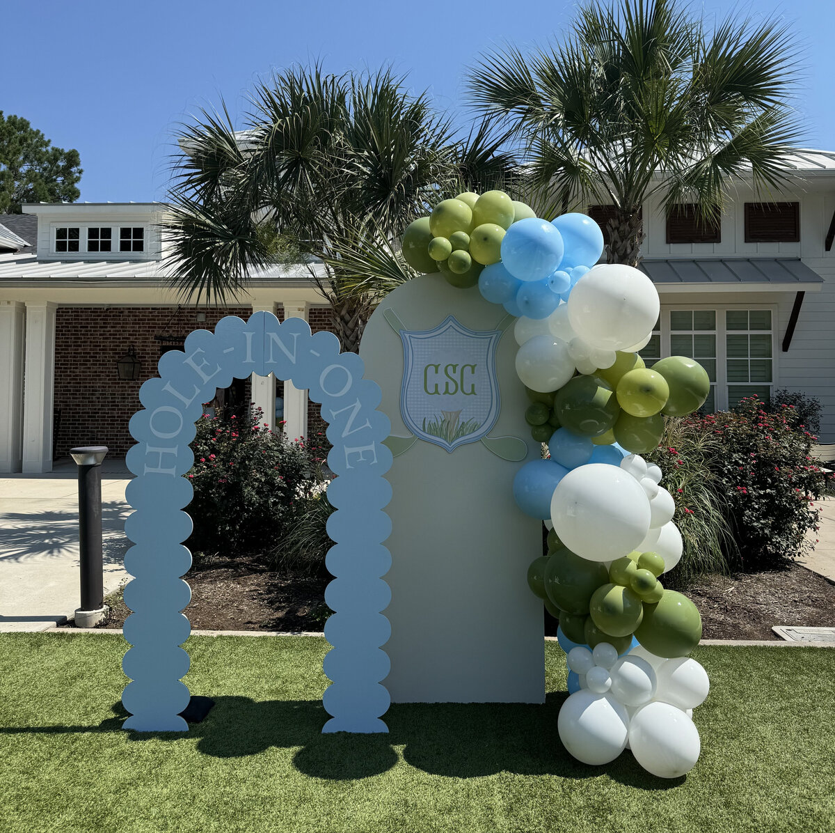 golf party balloons Stand Out Balloons