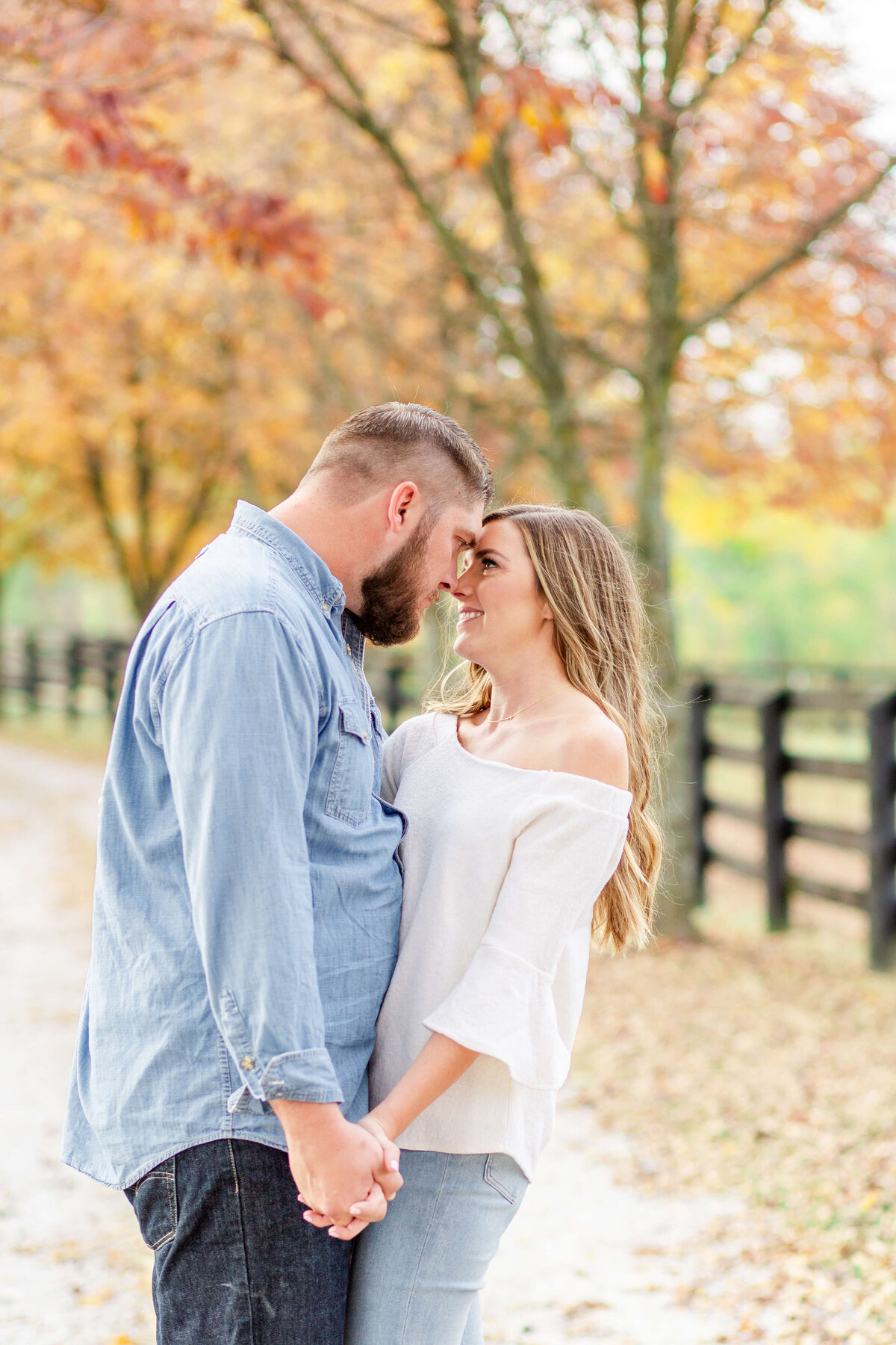 Fall-leaves-engagement-session-light-and-airy-wedding-photographer-Bethany-Lane-2