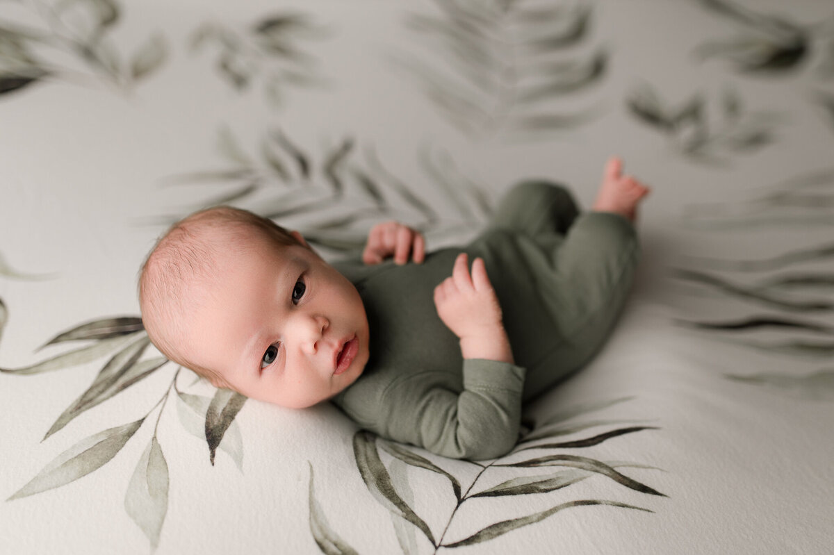 Awake newborn session 