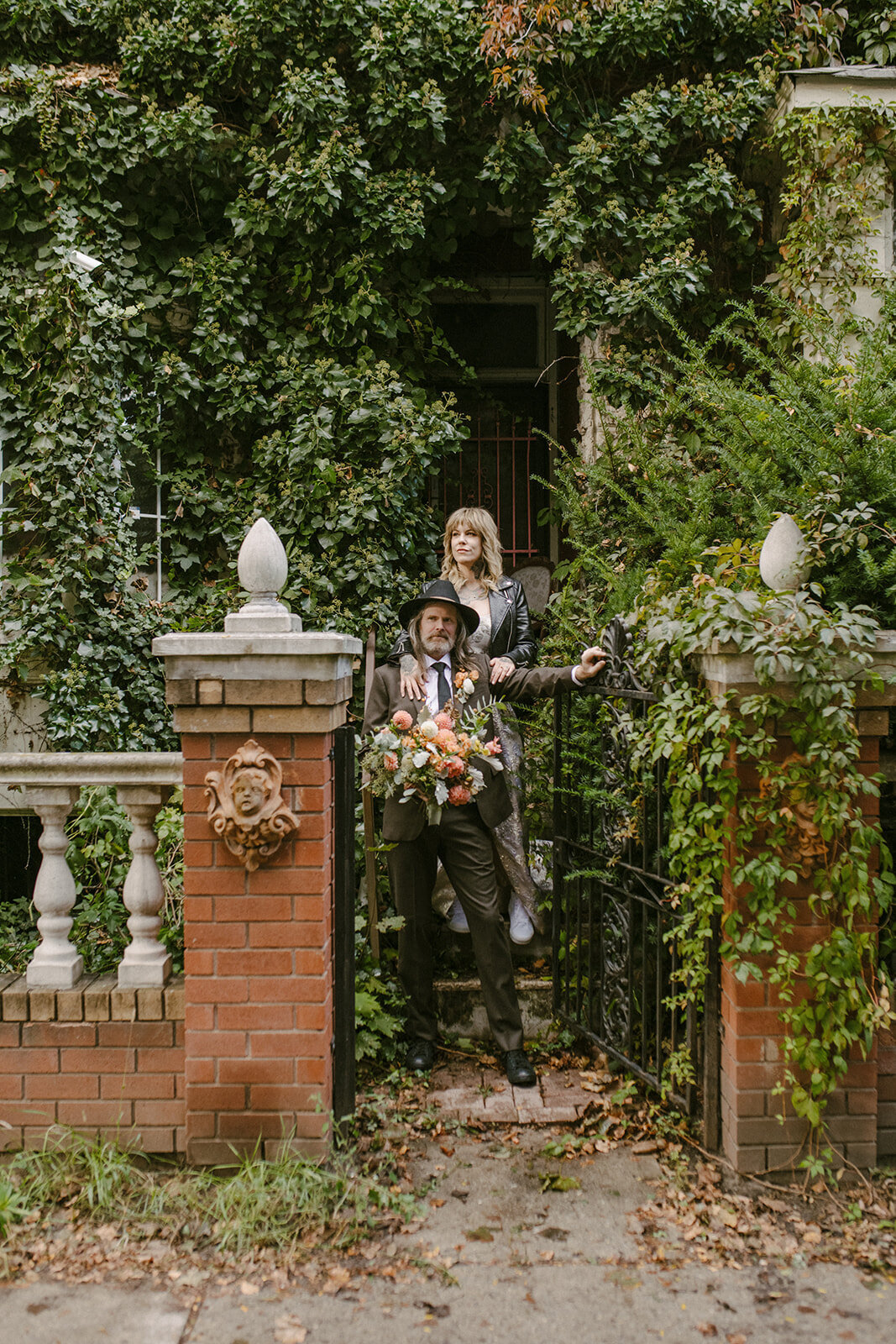 toronto-city-elopement-darling-mansion-wedding-photogrphy-intimate-modern-stylish-2470