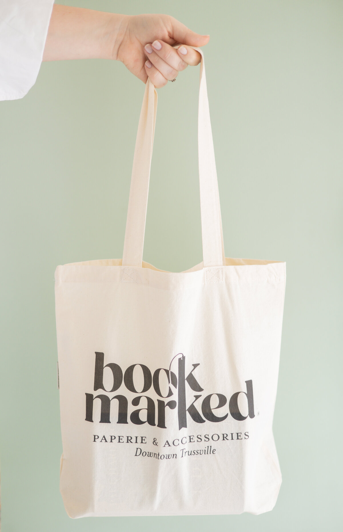 product-photography-bookmarked-tote