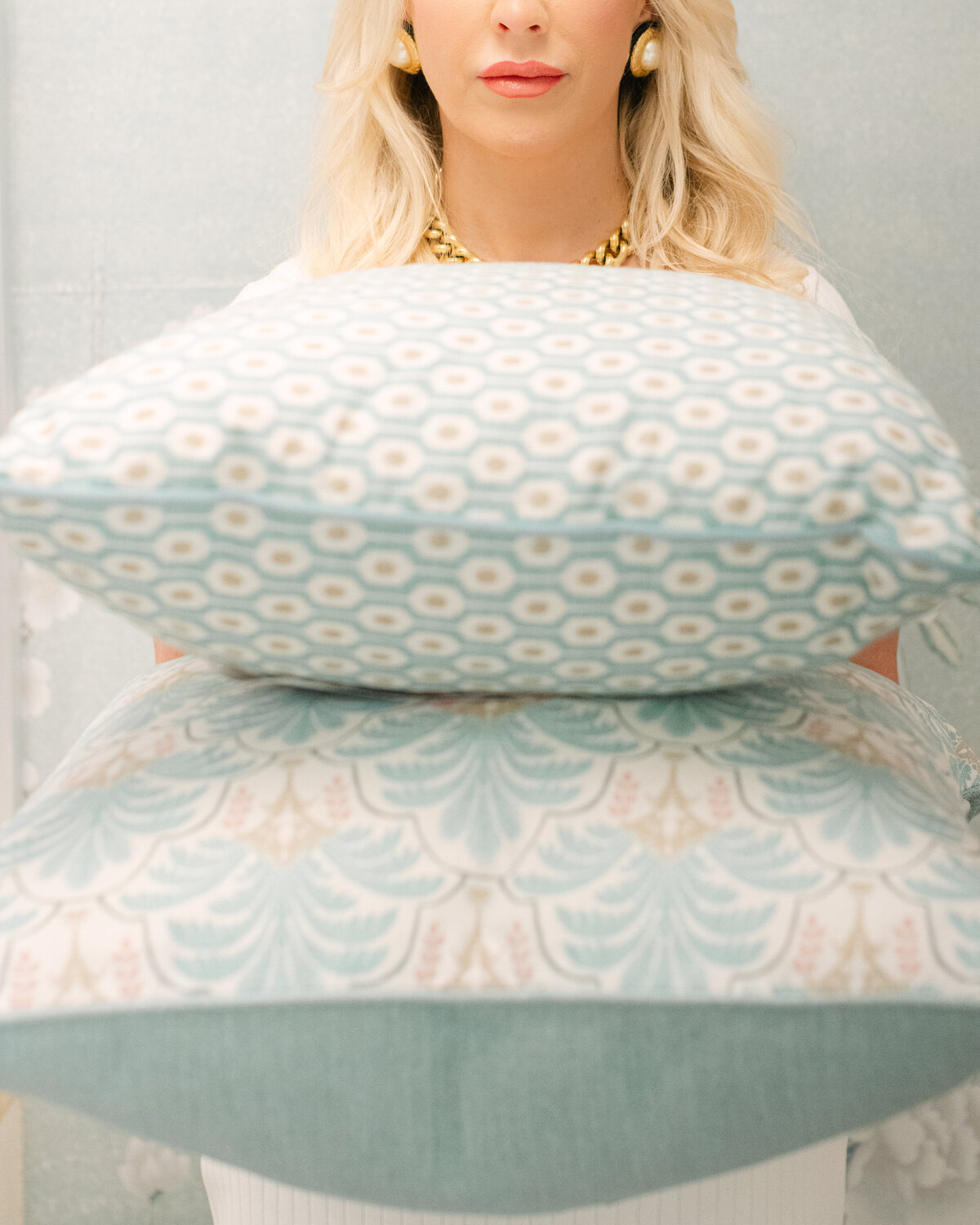 Copy of Girls-at-Flourish-High-Point-Market-Photography-Lost-Orchid-Interiors-10