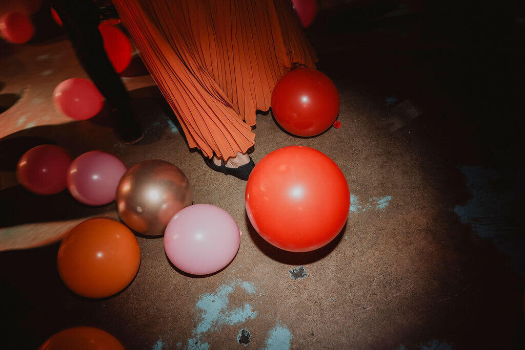 90.eastside-bowl-bowling-alley-prom-inspired-wedding-modern-vintage-events)