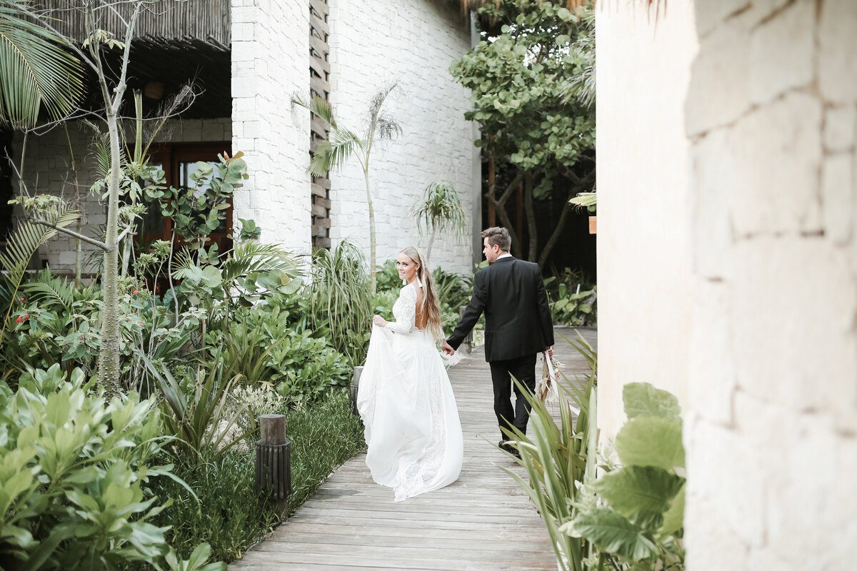 Boho-bride-Tulum-Mexico-wedding