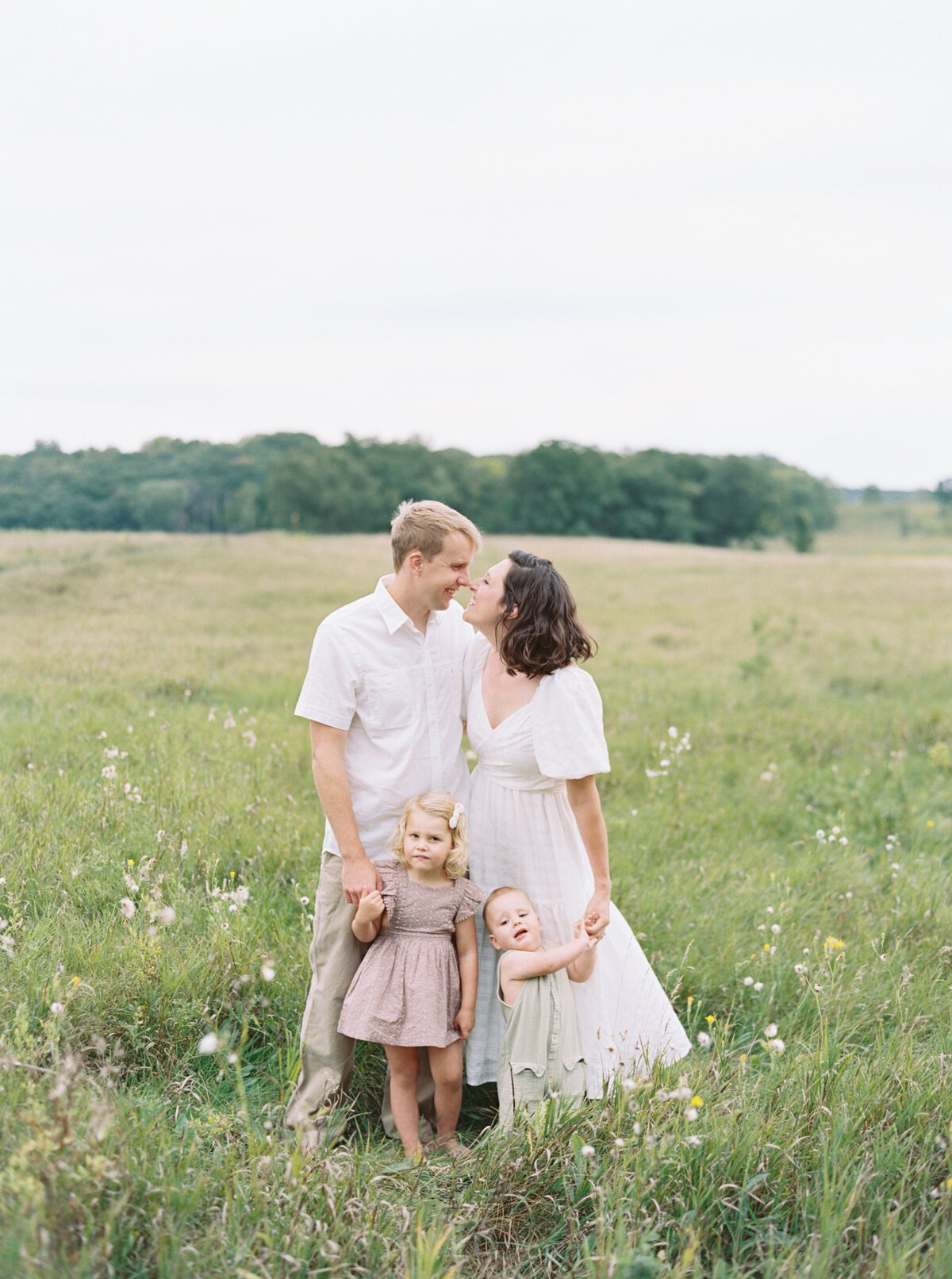 Lake Country family photographer Sokn Family-23