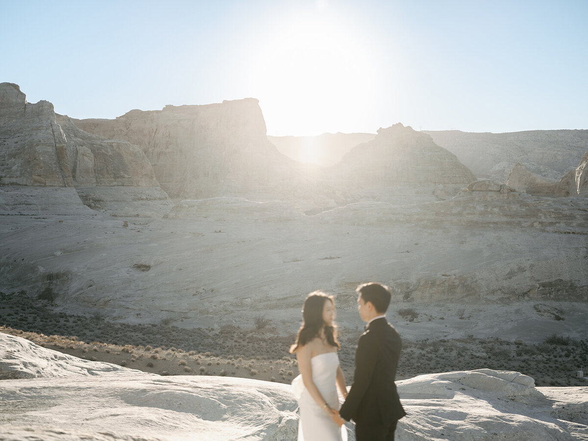 Austin-Utah-Amangiri-wedding-photography-peony.pjg