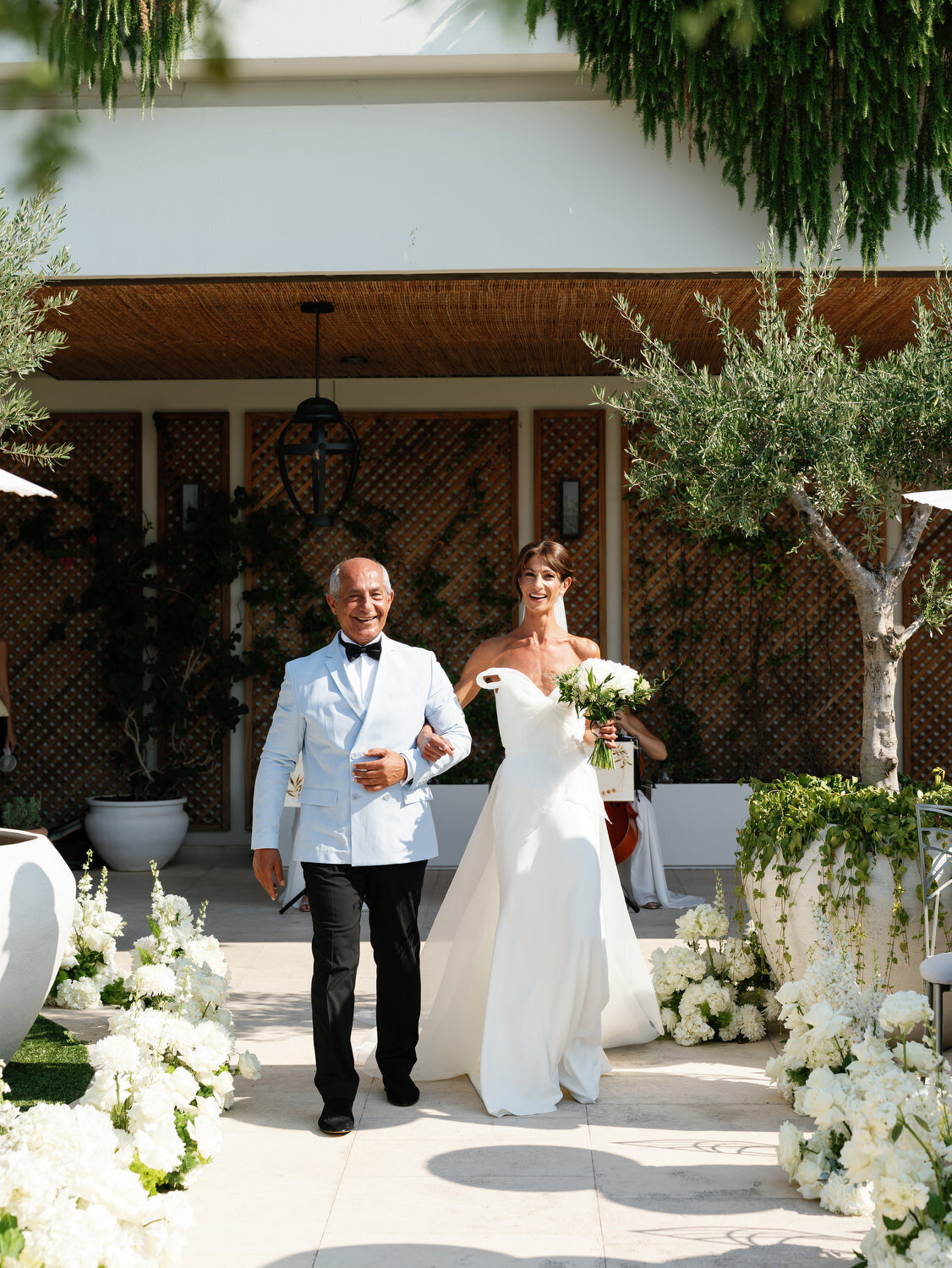 Black-Tie-Wedding-at-Four-Seasons-and-Vouliagmeni-Lake-035