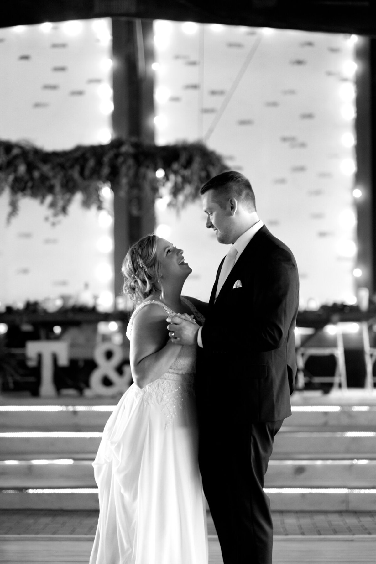 lake crystal-mn-wedding-photographer-168