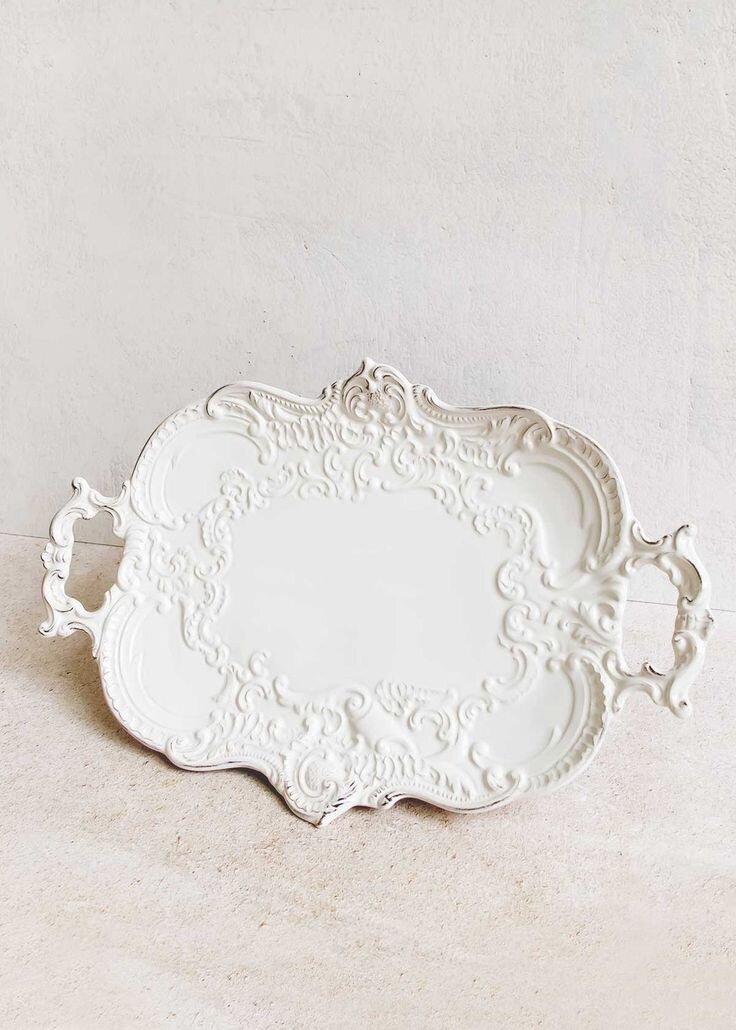 Finezza Baroque Tray, Distressed White