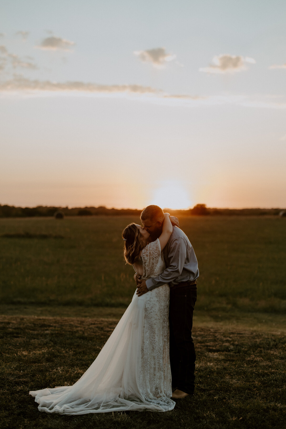 Wedding Couple at Cardinal Creek Farm