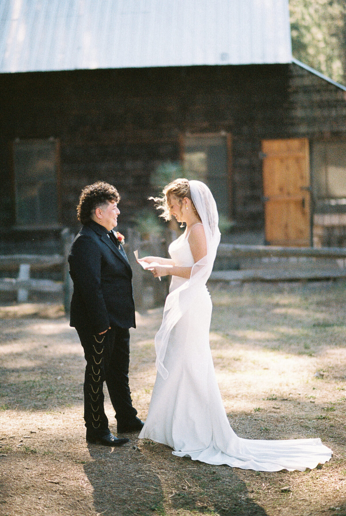 Philadelphia Wedding Photographer - FILM 56