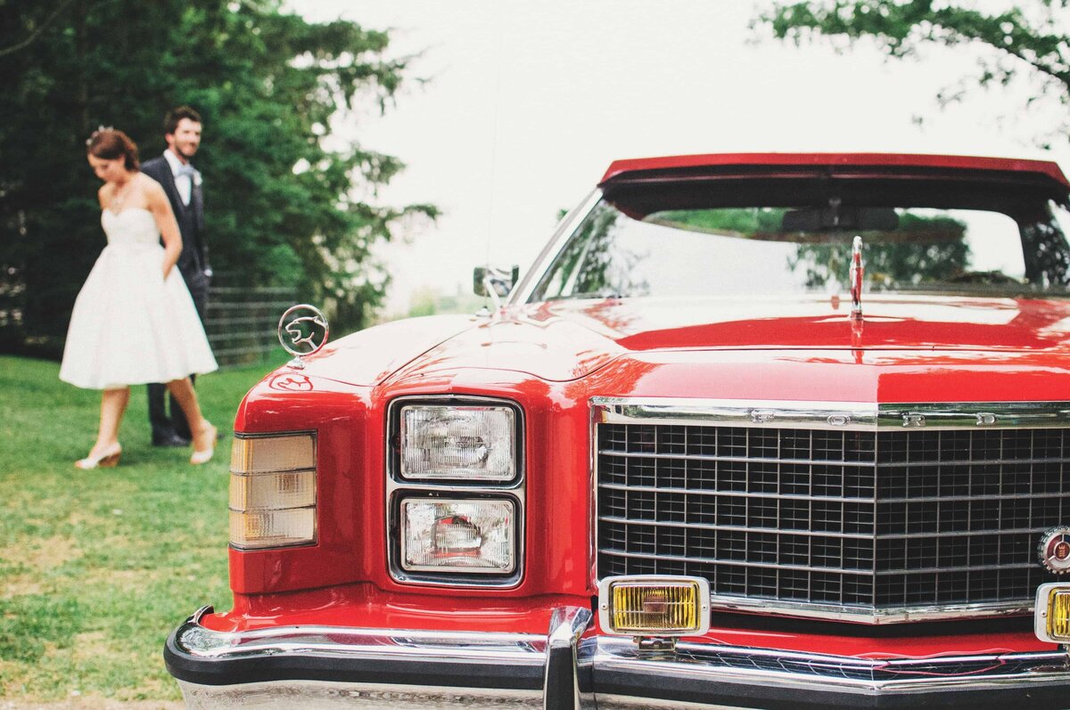 red-car-couple