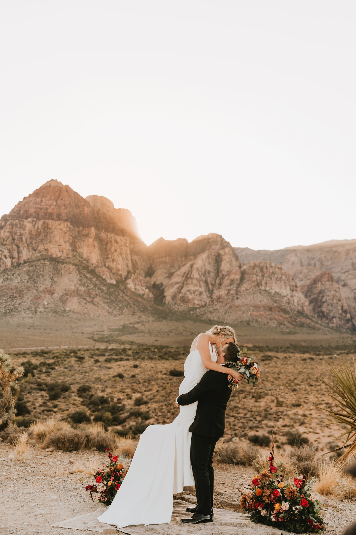 destination micro wedding photographer98