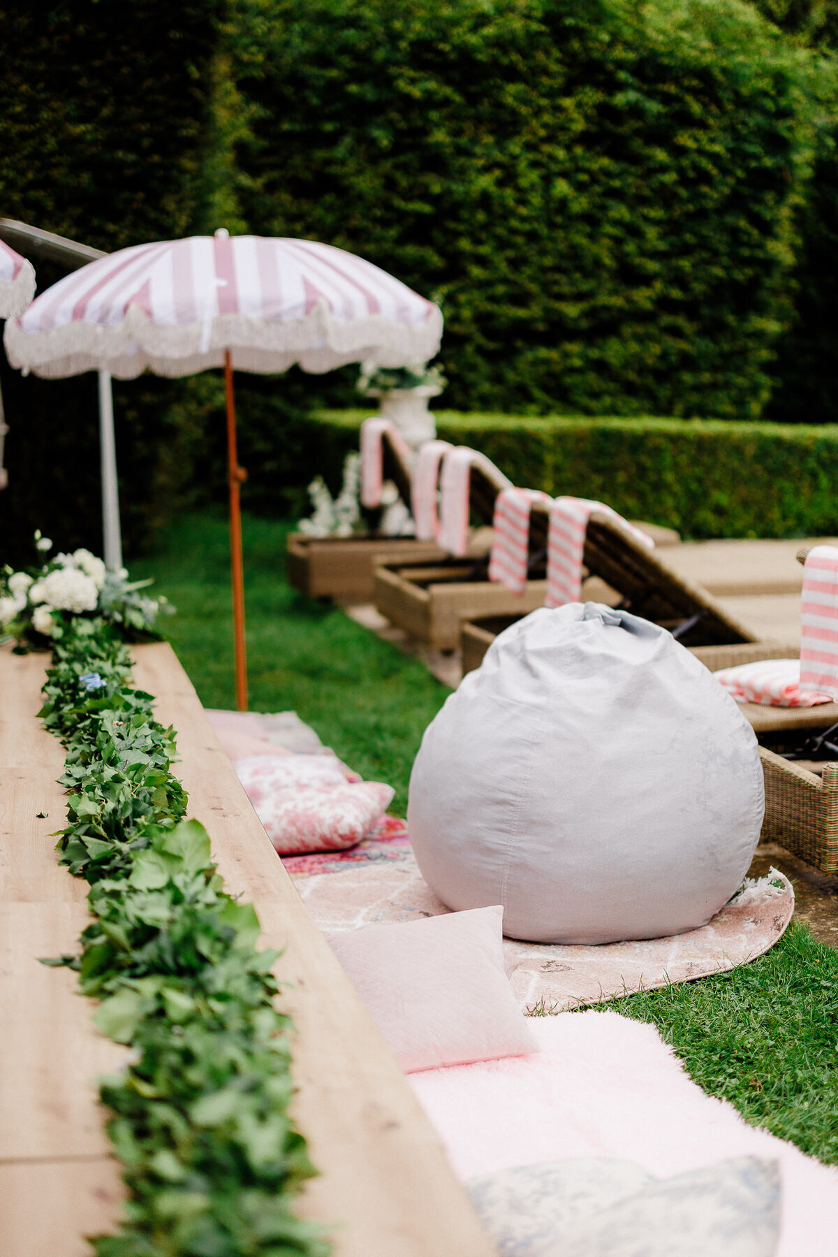 Modern_Chic_Chateau_Valouze_Destination_Wedding_Photographer-169