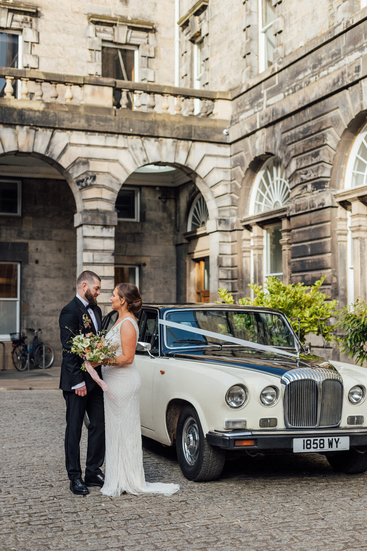 Edinburgh city chambers wedding 1
