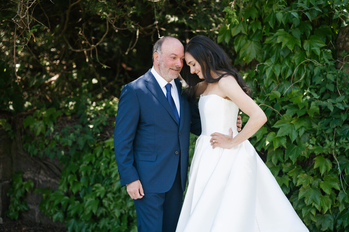 Turner Hill in Ipswich, MA, offers a stunning historic estate for weddings and events. Capture timeless moments with its elegant architecture and scenic gardens.