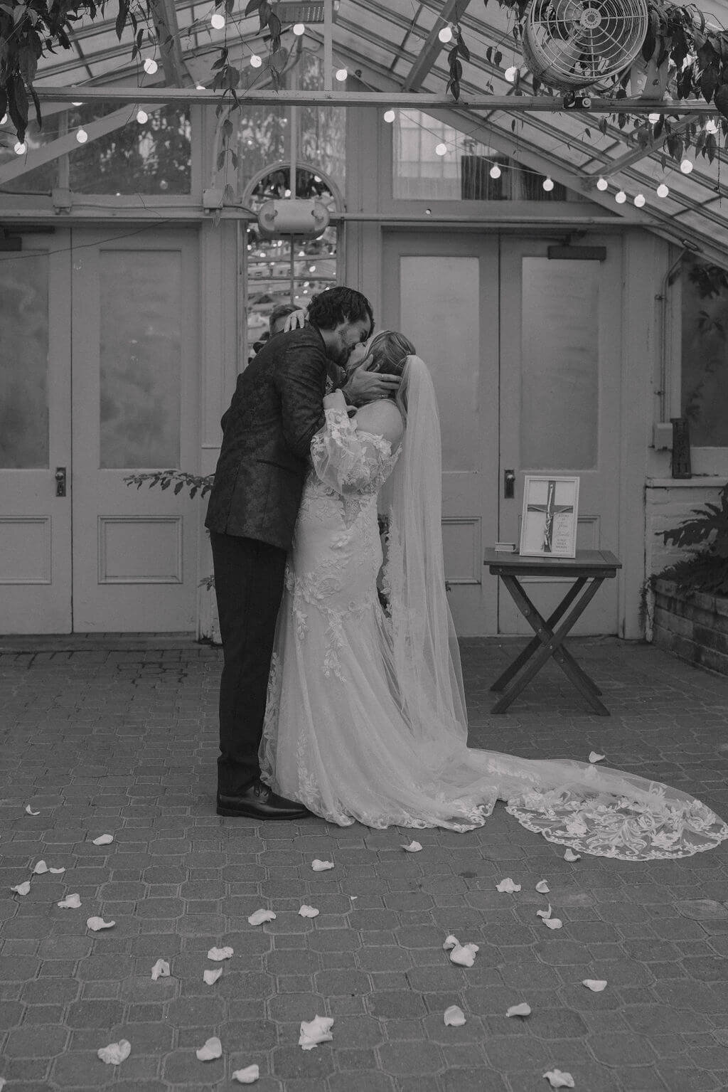 buffalo-wedding-photographer-brittany-and-nic.67