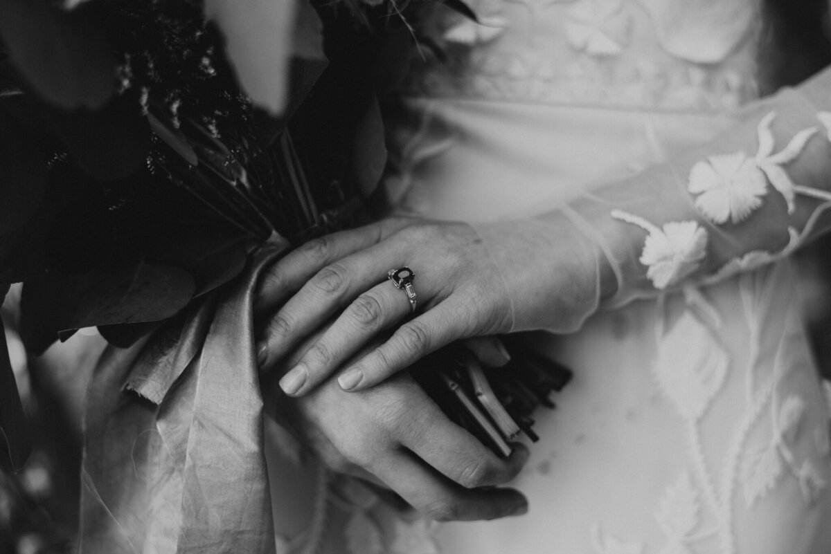 Hayley + Nick_Getting Ready-39
