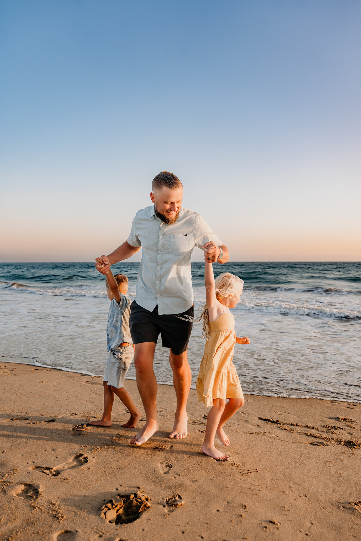 huntington-beach_family-photos_l19