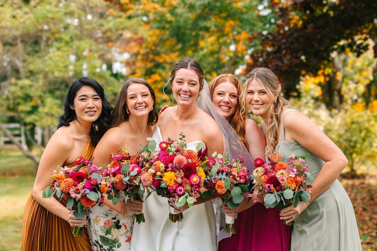Live_Well_Farm_Colorful_Fall_Wedding_Harpswell_Maine_Photography_0044