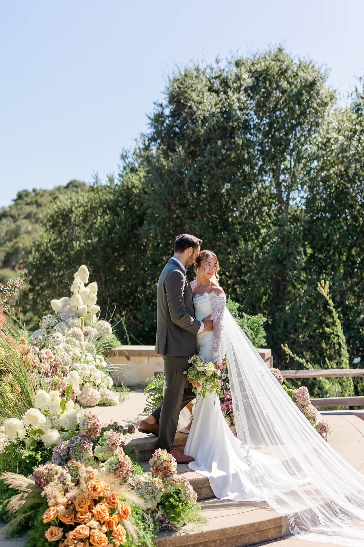 Holman Ranch Wedding - Natalie Renee Photography_0309
