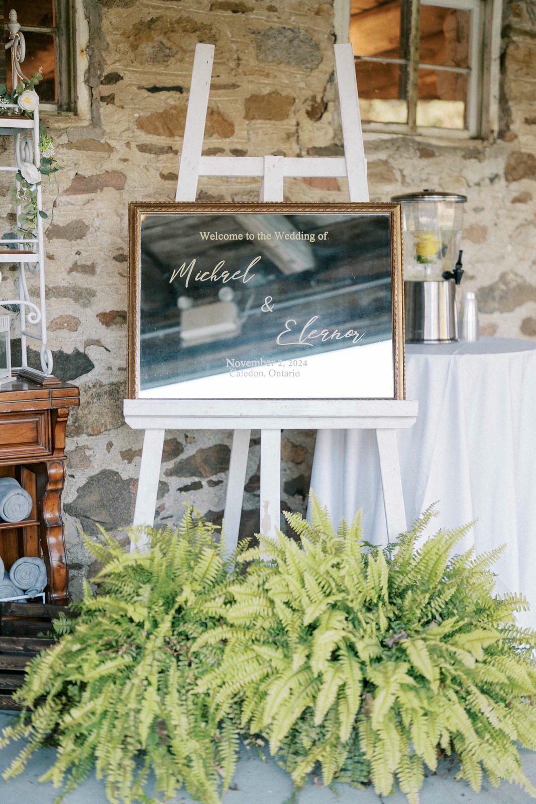 W11-Wedding-Photos-Caledon-Valley-Estate-Eleanor-and-Michael-2024-11-02-2500px-1131
